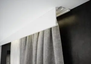 Osłona karnisza Warszawa